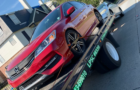 Local Light Heavy Duty Towing Tow Truck Wrecker Roadside Assistance Services Near Me in New Orleans Louisiana (LA) and surrounding areas including but not limited to the Westbank, Harvey, Gretna, Algiers, Marrero, Westwego, Belle Chasse, Chalmette, Luling, Destrehan, Kenner & Metairie.