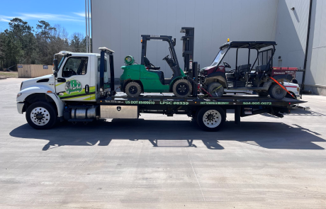 Local Light Heavy Duty Towing Tow Truck Wrecker Roadside Assistance Services Near Me in New Orleans Louisiana (LA) and surrounding areas including but not limited to the Westbank, Harvey, Gretna, Algiers, Marrero, Westwego, Belle Chasse, Chalmette, Luling, Destrehan, Kenner & Metairie.