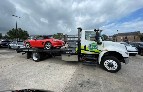 Local Light Heavy Duty Towing Tow Truck Wrecker Roadside Assistance Services Near Me in New Orleans Louisiana (LA) and surrounding areas including but not limited to the Westbank, Harvey, Gretna, Algiers, Marrero, Westwego, Belle Chasse, Chalmette, Luling, Destrehan, Kenner & Metairie.