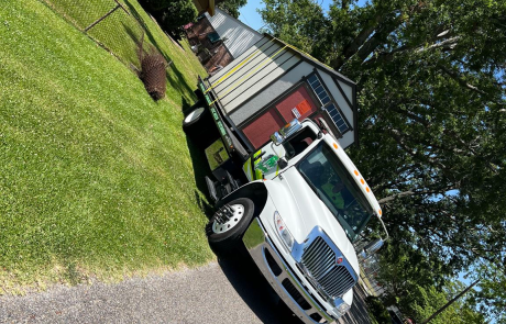 Local Light Heavy Duty Towing Tow Truck Wrecker Roadside Assistance Services Near Me in New Orleans Louisiana (LA) and surrounding areas including but not limited to the Westbank, Harvey, Gretna, Algiers, Marrero, Westwego, Belle Chasse, Chalmette, Luling, Destrehan, Kenner & Metairie.