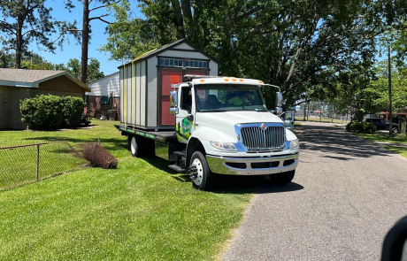 Local Light Heavy Duty Towing Tow Truck Wrecker Roadside Assistance Services Near Me in New Orleans Louisiana (LA) and surrounding areas including but not limited to the Westbank, Harvey, Gretna, Algiers, Marrero, Westwego, Belle Chasse, Chalmette, Luling, Destrehan, Kenner & Metairie.