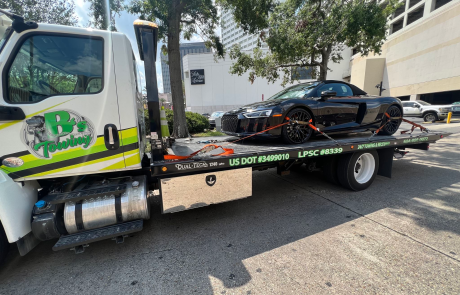 Local Light Heavy Duty Towing Tow Truck Wrecker Roadside Assistance Services Near Me in New Orleans Louisiana (LA) and surrounding areas including but not limited to the Westbank, Harvey, Gretna, Algiers, Marrero, Westwego, Belle Chasse, Chalmette, Luling, Destrehan, Kenner & Metairie.