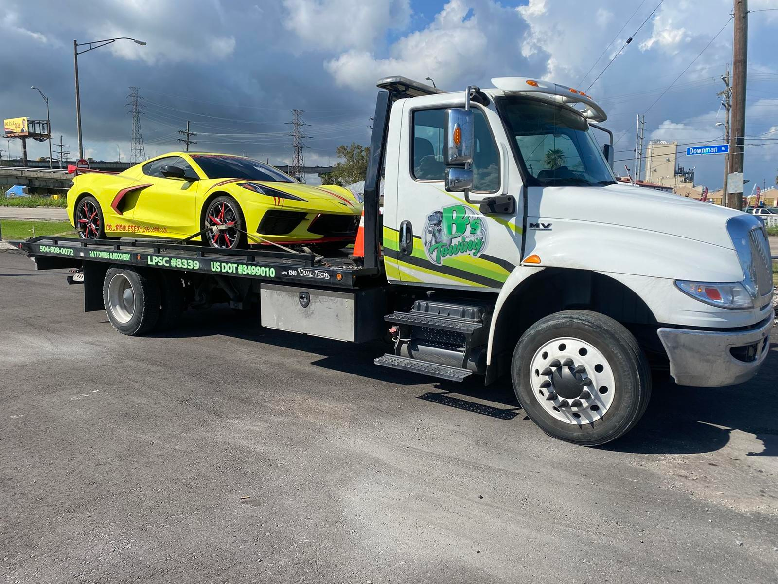 Local Light Heavy Duty Towing Tow Truck Wrecker Roadside Assistance Services Near Me in New Orleans Louisiana (LA) and surrounding areas including but not limited to the Westbank, Harvey, Gretna, Algiers, Marrero, Westwego, Belle Chasse, Chalmette, Luling, Destrehan, Kenner & Metairie.