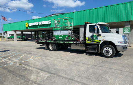 Local Light Heavy Duty Towing Tow Truck Wrecker Roadside Assistance Services Near Me in New Orleans Louisiana (LA) and surrounding areas including but not limited to the Westbank, Harvey, Gretna, Algiers, Marrero, Westwego, Belle Chasse, Chalmette, Luling, Destrehan, Kenner & Metairie.