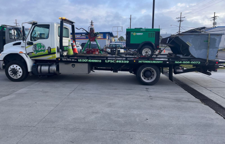 Local Light Heavy Duty Towing Tow Truck Wrecker Roadside Assistance Services Near Me in New Orleans Louisiana (LA) and surrounding areas including but not limited to the Westbank, Harvey, Gretna, Algiers, Marrero, Westwego, Belle Chasse, Chalmette, Luling, Destrehan, Kenner & Metairie.