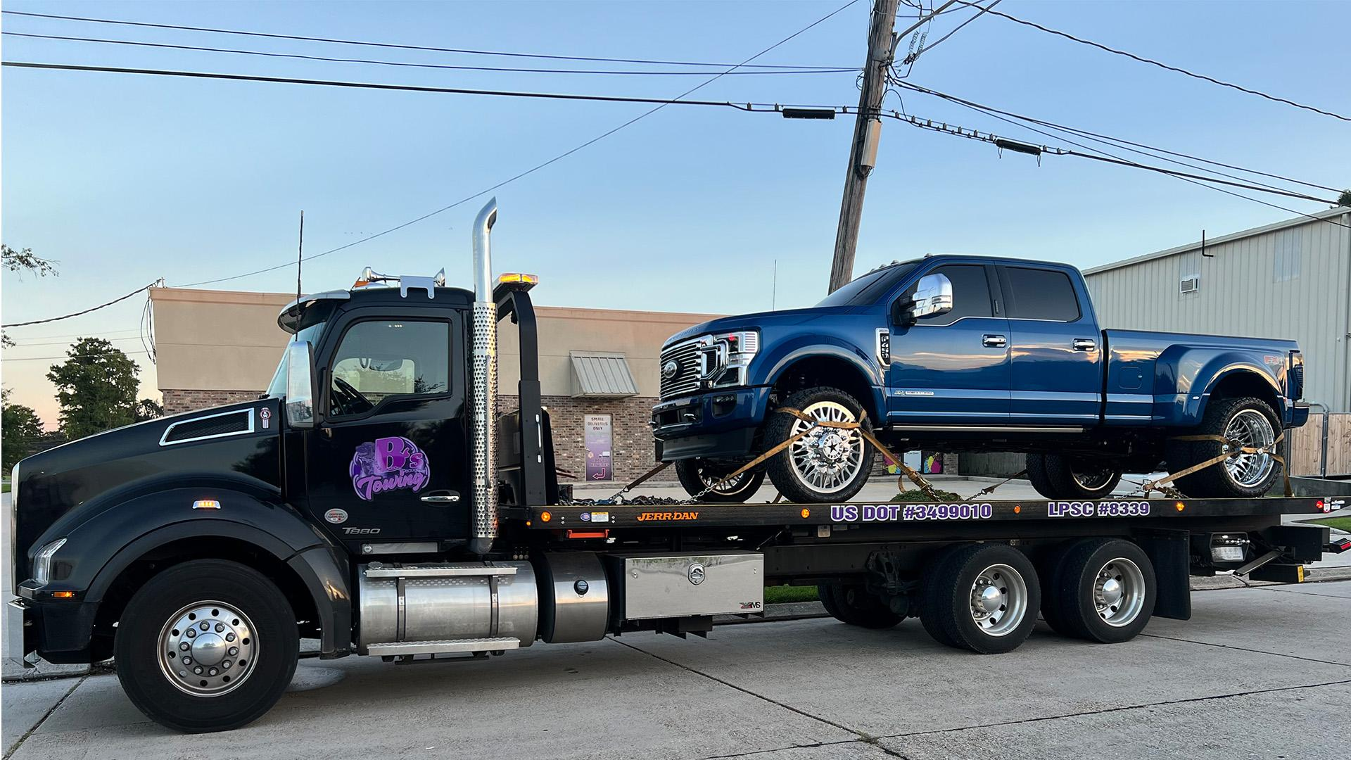 Local Light Heavy Duty Towing Tow Truck Wrecker Roadside Assistance Services Near Me in New Orleans Louisiana (LA) and surrounding areas including but not limited to the Westbank, Harvey, Gretna, Algiers, Marrero, Westwego, Belle Chasse, Chalmette, Luling, Destrehan, Kenner & Metairie.