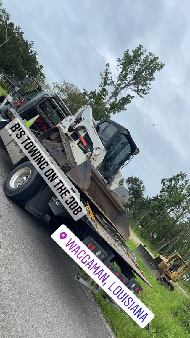 Local Light Heavy Duty Towing Tow Truck Wrecker Roadside Assistance Services Near Me in New Orleans Louisiana (LA) and surrounding areas including but not limited to the Westbank, Harvey, Gretna, Algiers, Marrero, Westwego, Belle Chasse, Chalmette, Luling, Destrehan, Kenner & Metairie.