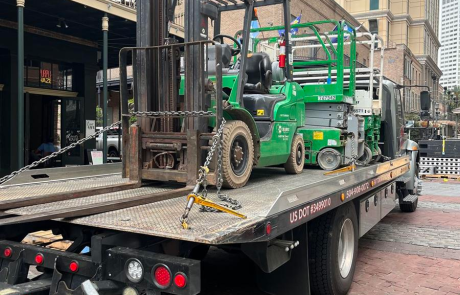 Local Light Heavy Duty Towing Tow Truck Wrecker Roadside Assistance Services Near Me in New Orleans Louisiana (LA) and surrounding areas including but not limited to the Westbank, Harvey, Gretna, Algiers, Marrero, Westwego, Belle Chasse, Chalmette, Luling, Destrehan, Kenner & Metairie.