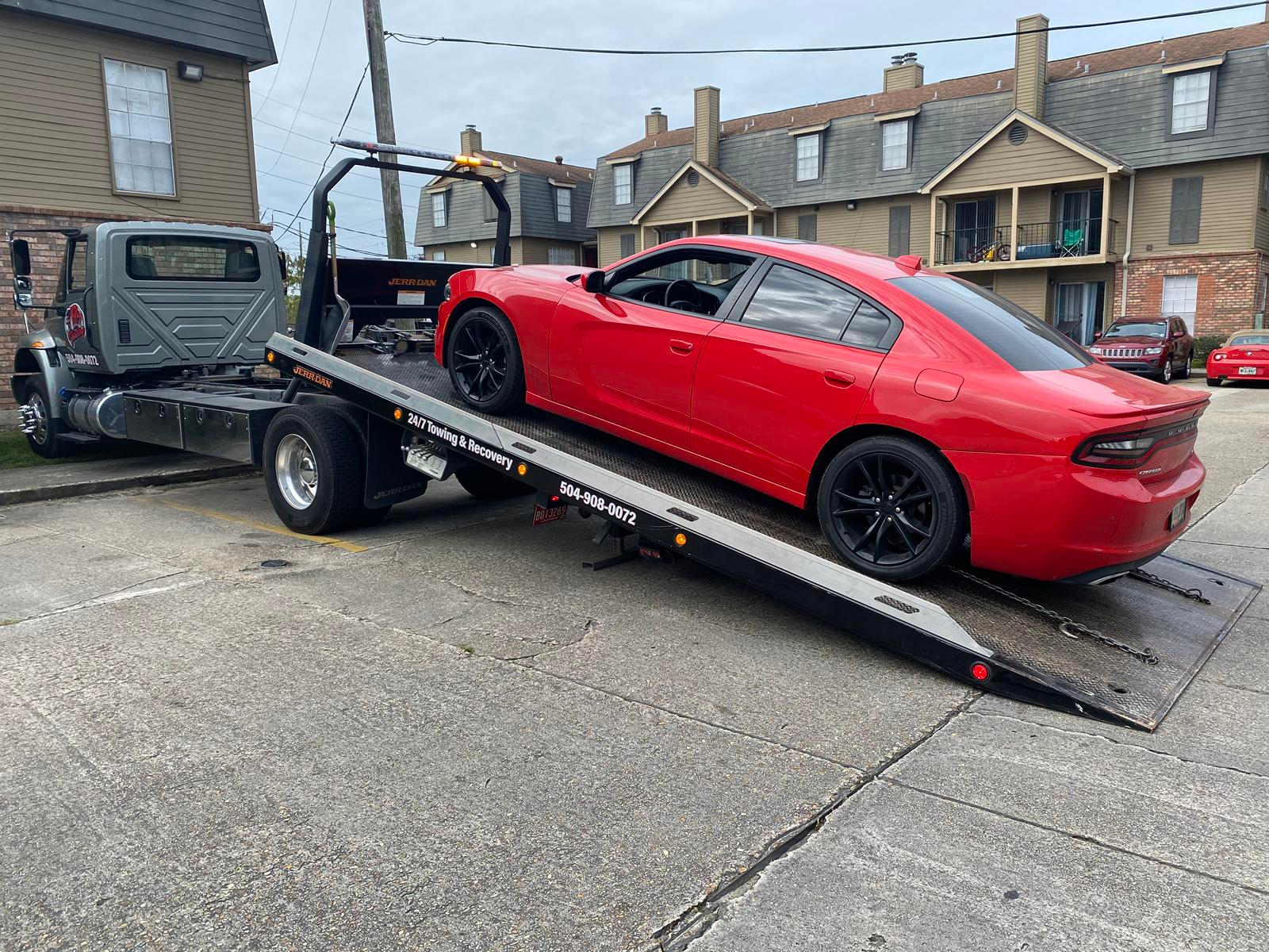 Local Light Heavy Duty Towing Tow Truck Wrecker Roadside Assistance Services Near Me in New Orleans Louisiana (LA) and surrounding areas including but not limited to the Westbank, Harvey, Gretna, Algiers, Marrero, Westwego, Belle Chasse, Chalmette, Luling, Destrehan, Kenner & Metairie.