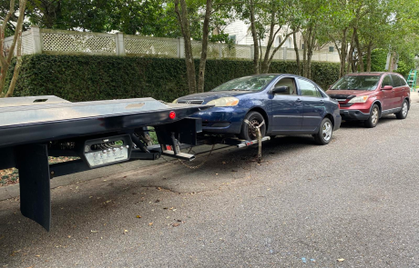 Local Light Heavy Duty Towing Tow Truck Wrecker Roadside Assistance Services Near Me in New Orleans Louisiana (LA) and surrounding areas including but not limited to the Westbank, Harvey, Gretna, Algiers, Marrero, Westwego, Belle Chasse, Chalmette, Luling, Destrehan, Kenner & Metairie.