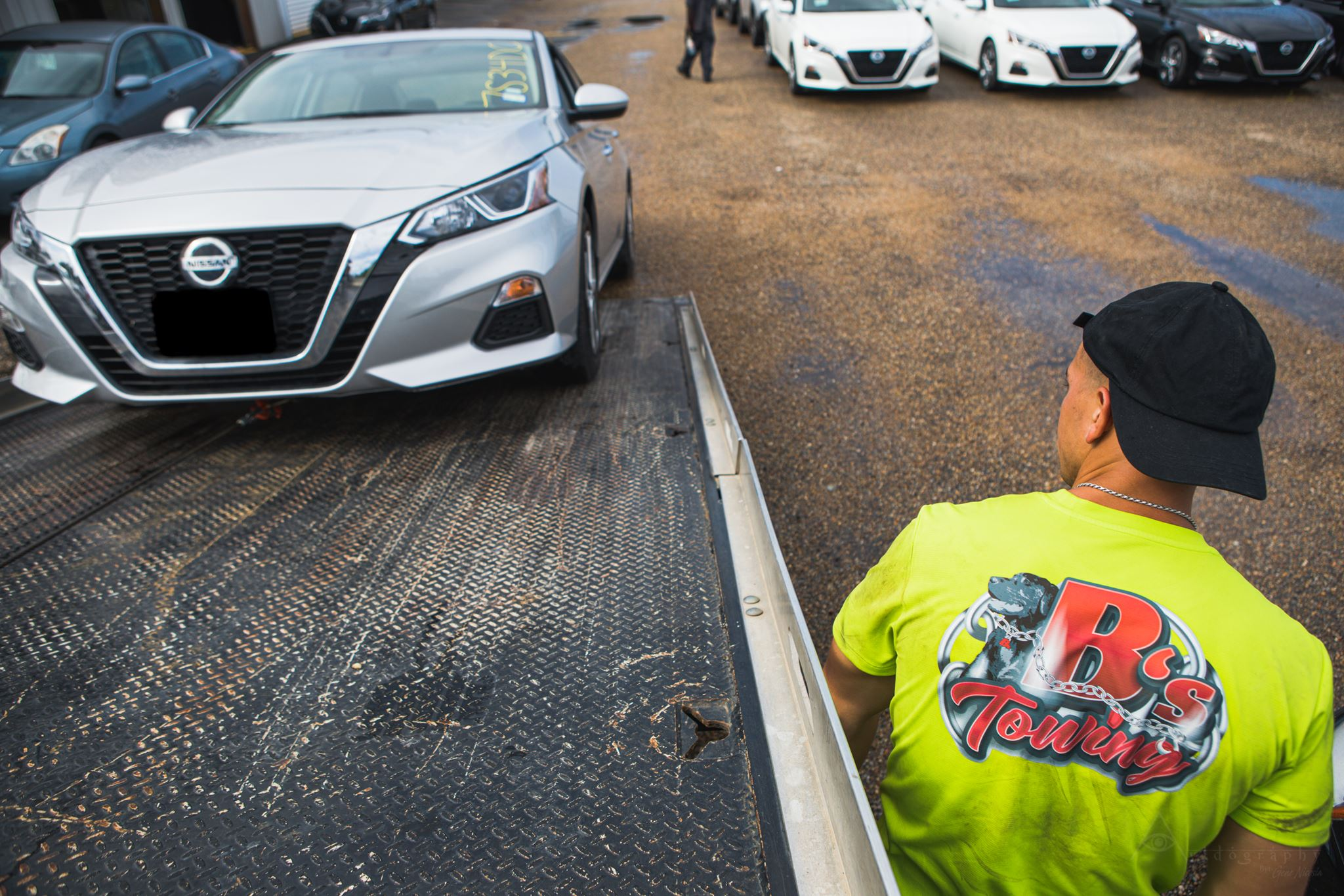Local Light Heavy Duty Towing Tow Truck Wrecker Roadside Assistance Services Near Me in New Orleans Louisiana (LA) and surrounding areas including but not limited to the Westbank, Harvey, Gretna, Algiers, Marrero, Westwego, Belle Chasse, Chalmette, Luling, Destrehan, Kenner & Metairie.