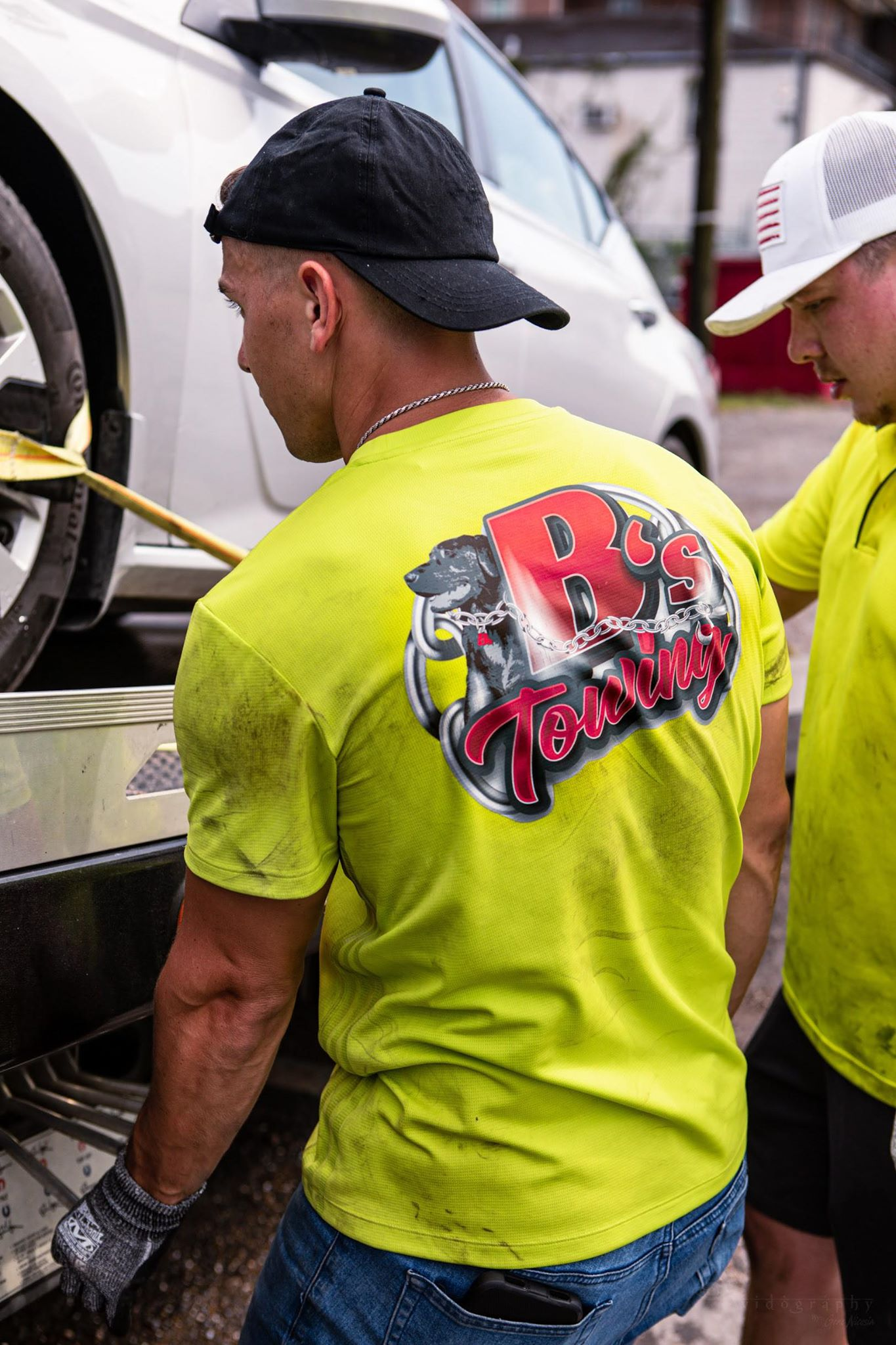 Local Light Heavy Duty Towing Tow Truck Wrecker Roadside Assistance Services Near Me in New Orleans Louisiana (LA) and surrounding areas including but not limited to the Westbank, Harvey, Gretna, Algiers, Marrero, Westwego, Belle Chasse, Chalmette, Luling, Destrehan, Kenner & Metairie.