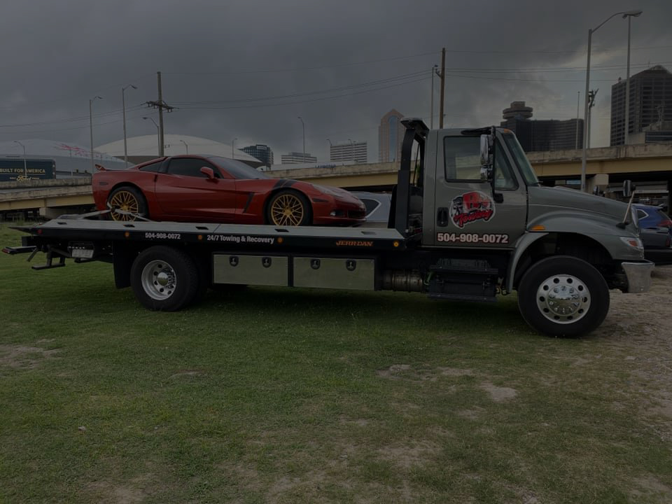 Local Light Heavy Duty Towing Tow Truck Wrecker Roadside Assistance Services Near Me in New Orleans Louisiana (LA) and surrounding areas including but not limited to the Westbank, Harvey, Gretna, Algiers, Marrero, Westwego, Belle Chasse, Chalmette, Luling, Destrehan, Kenner & Metairie.