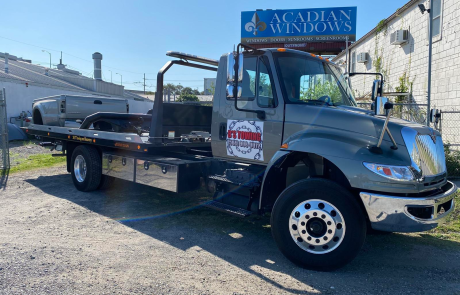 Local Light Heavy Duty Towing Tow Truck Wrecker Roadside Assistance Services Near Me in New Orleans Louisiana (LA) and surrounding areas including but not limited to the Westbank, Harvey, Gretna, Algiers, Marrero, Westwego, Belle Chasse, Chalmette, Luling, Destrehan, Kenner & Metairie.