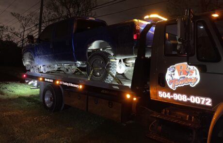 B's Towing vehicle loading transport