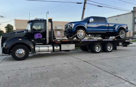 B's Towing vehicle transport